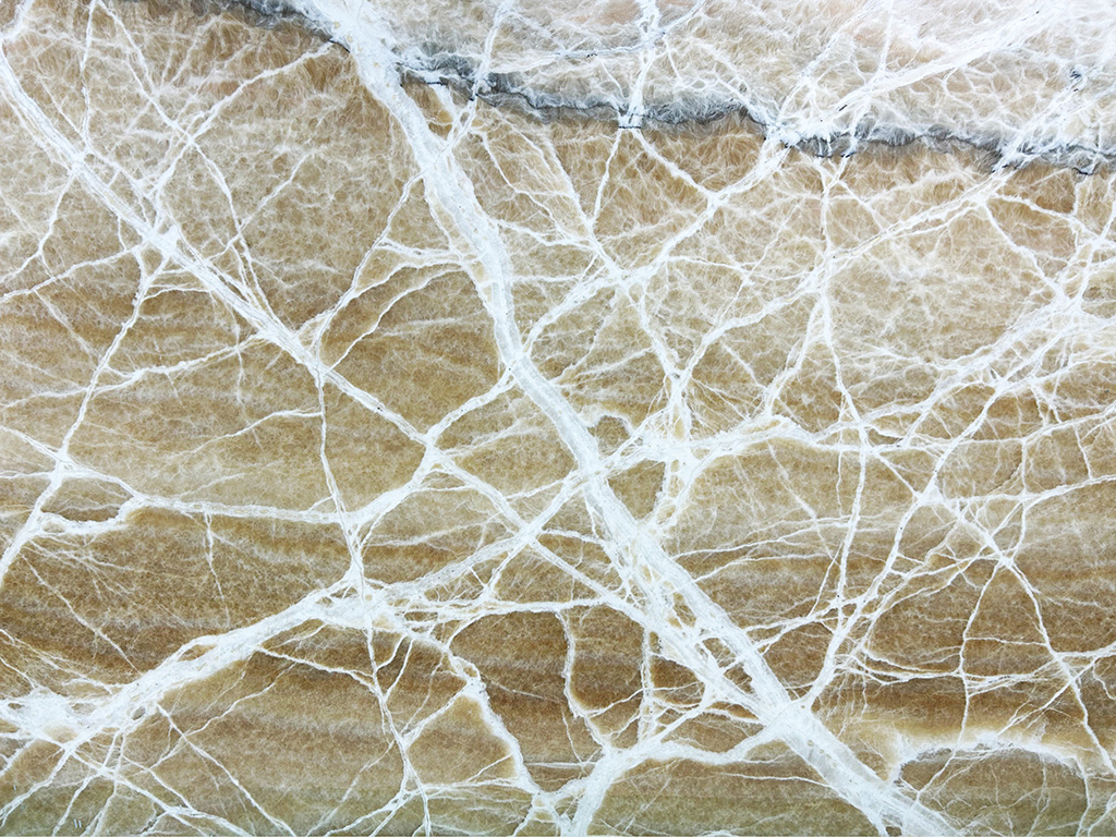 Mango Onyx